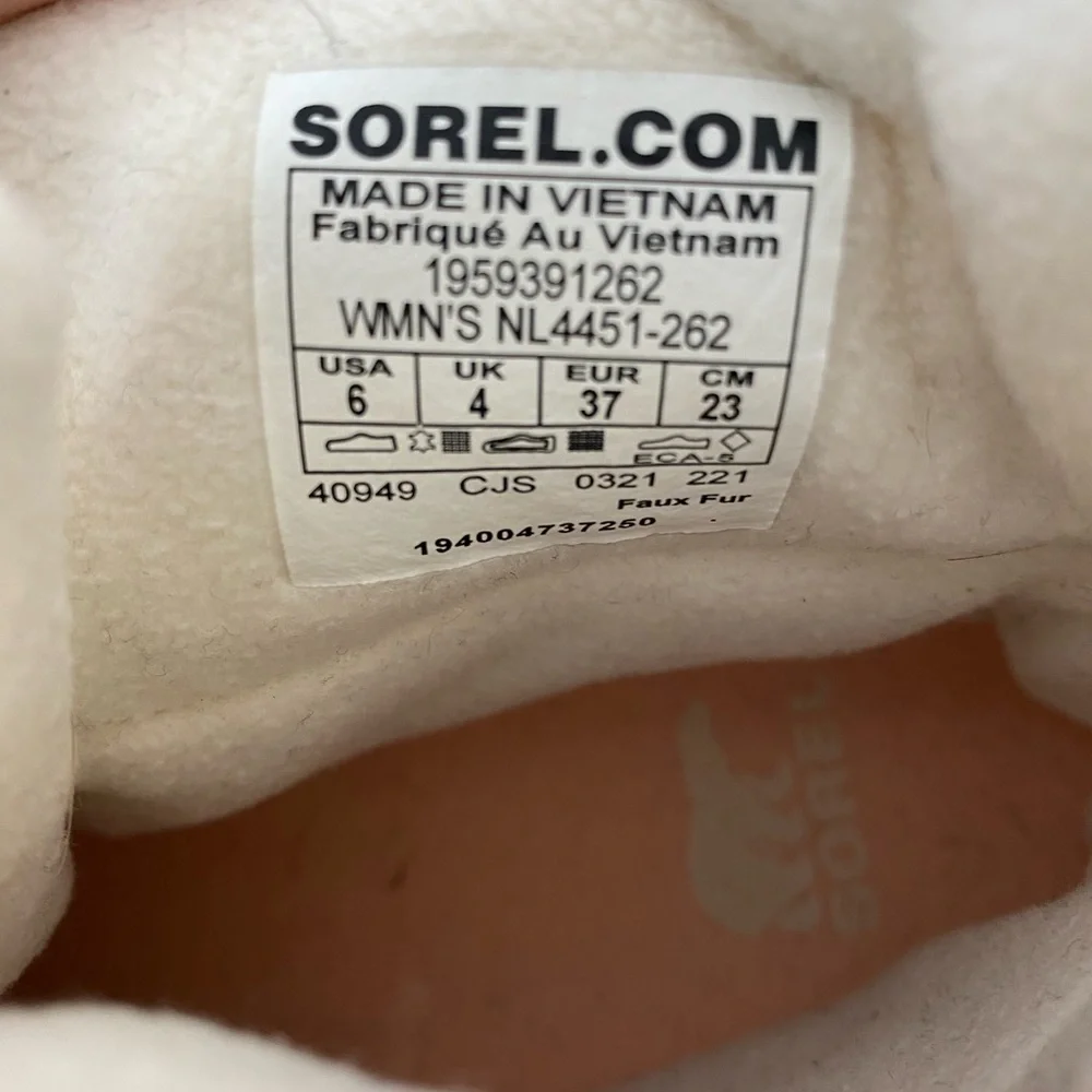 Sorel Explorer II Carnival Winter Tan & Pink Sherpa Boots size 6 NWOT